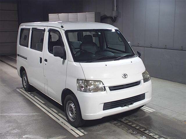 2246 Toyota Town ace van S412M 2014 г. (JU Gifu)